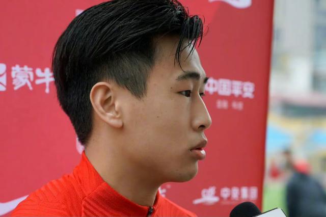 开云下载-戴伟浚：国家队处子秀不紧张 暂时没有留洋计划