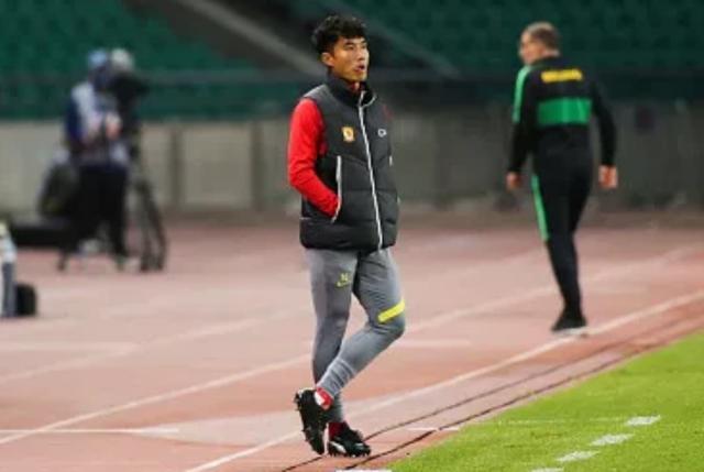 开云官网-郑智何时打开胜利之门？对阵中超黑马不担心体能